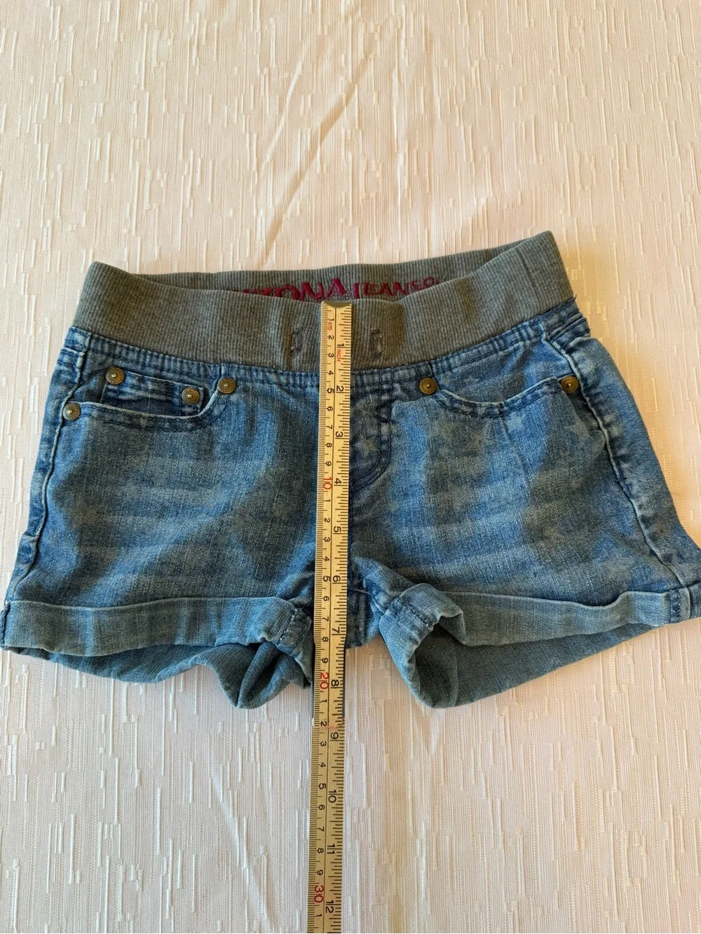 Arizona Girls Blue Denim Stretch Waist Shortie size 8